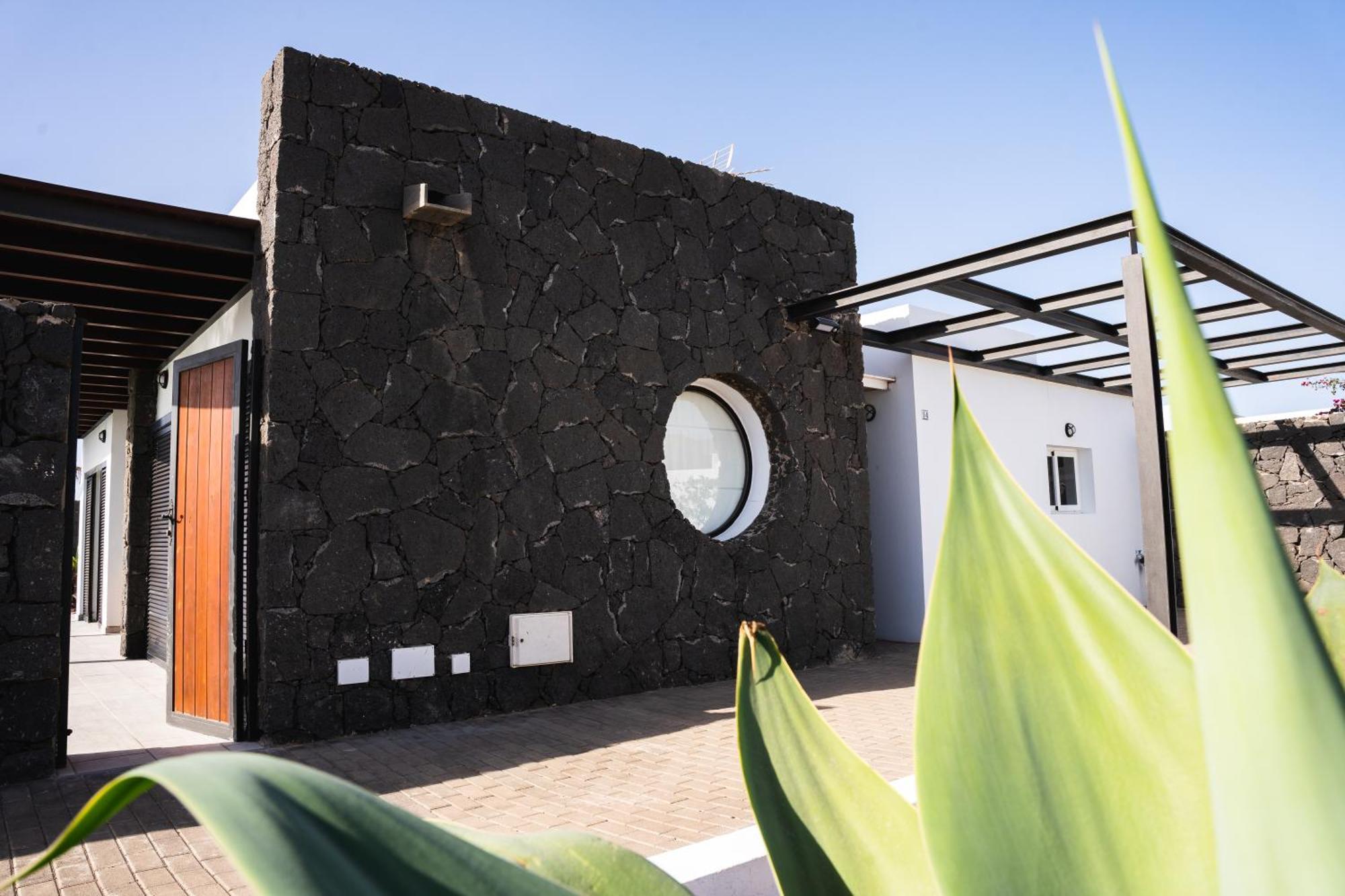 3 Bedroom Villa With Private Pool Close To Papagayo Beach Playa Blanca  Exteriér fotografie